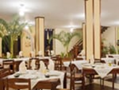 Saint Mary Club β Large restaurant dining hall